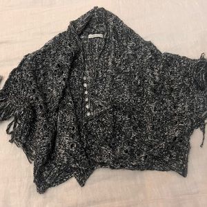 Abercrombie and Fitch loose crocheted cardigan
